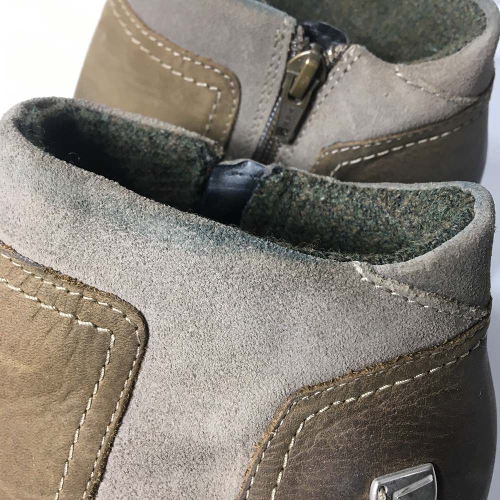 Keen leather wedge booties. Size 6.5. - Picture 6 of 7